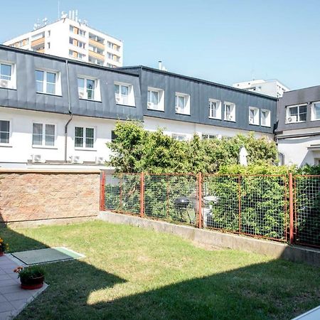Villa Betty Прага Екстериор снимка